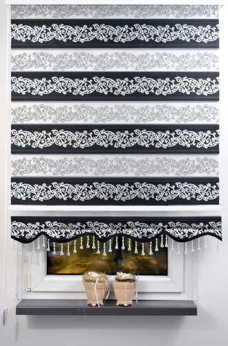 Nakış İşlemeli Zebra Perdeler